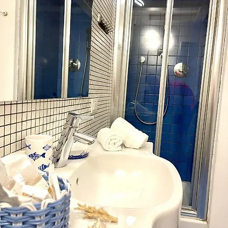 Cozy Loft Marina View Apartamento Savona