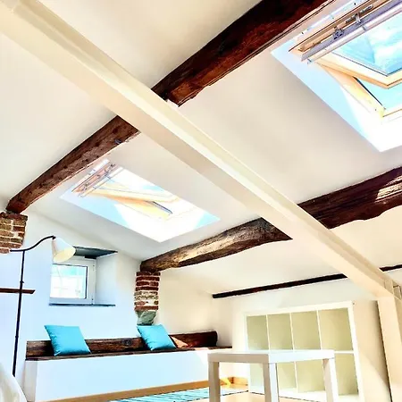 Cozy Loft Marina View Appartement