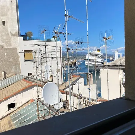 Cozy Loft Marina View Apartamento