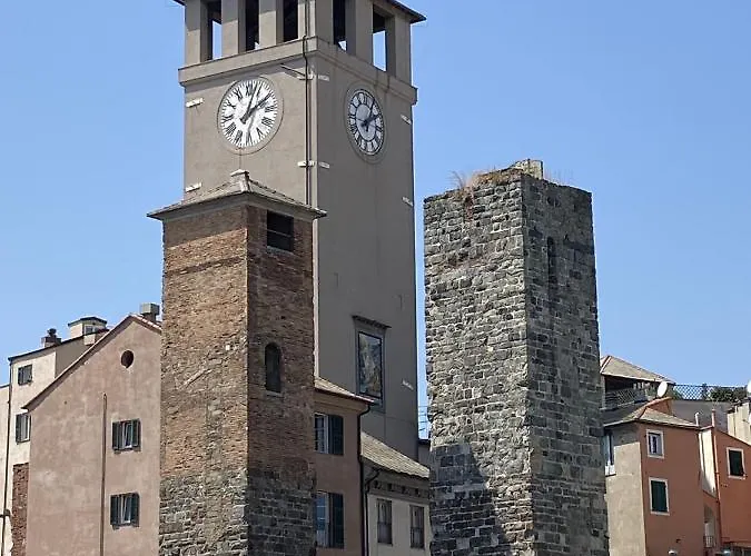 Cozy Loft Marina View Savona