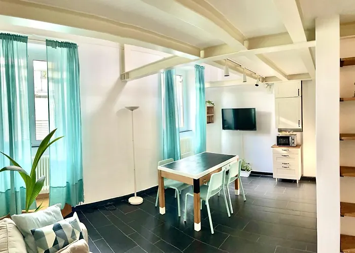 Cozy Loft Marina View Appartamento *